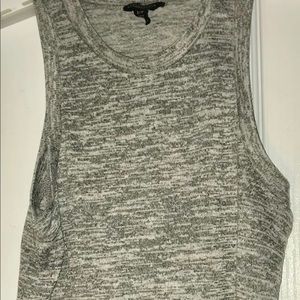 gray tank top